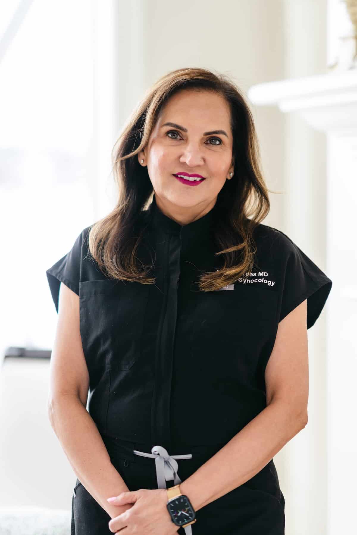 portrait of dr mona hardas