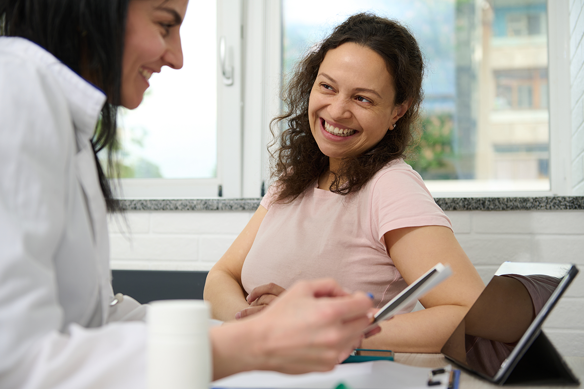 doctor gynecologist discusses with labiaplasty